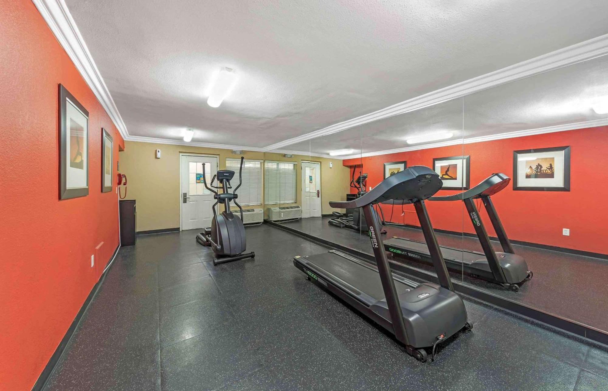 Hotel Extended - Orange County - 2*